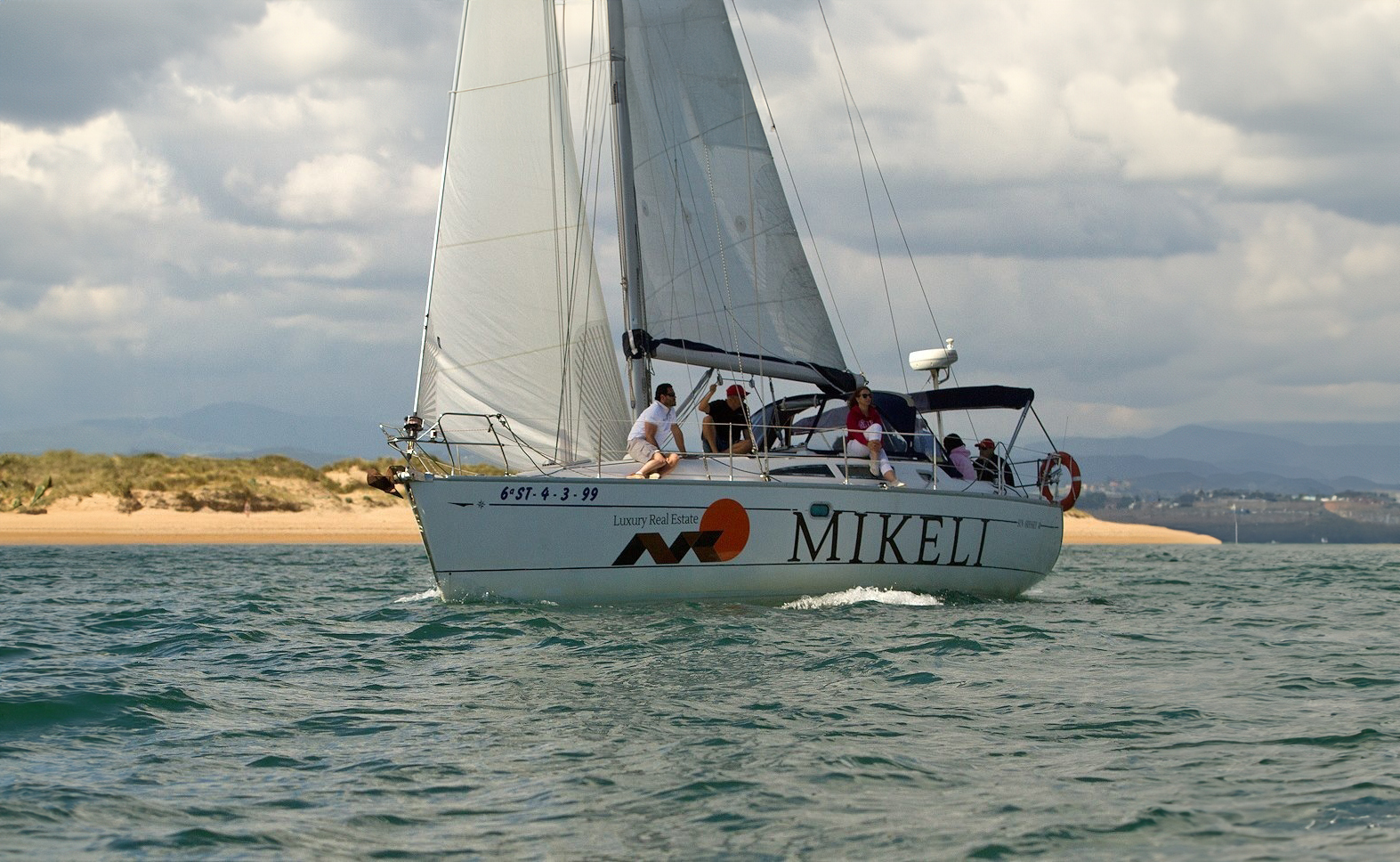 Freedonel Sailing tours Santander | Book or gift online | Freedome