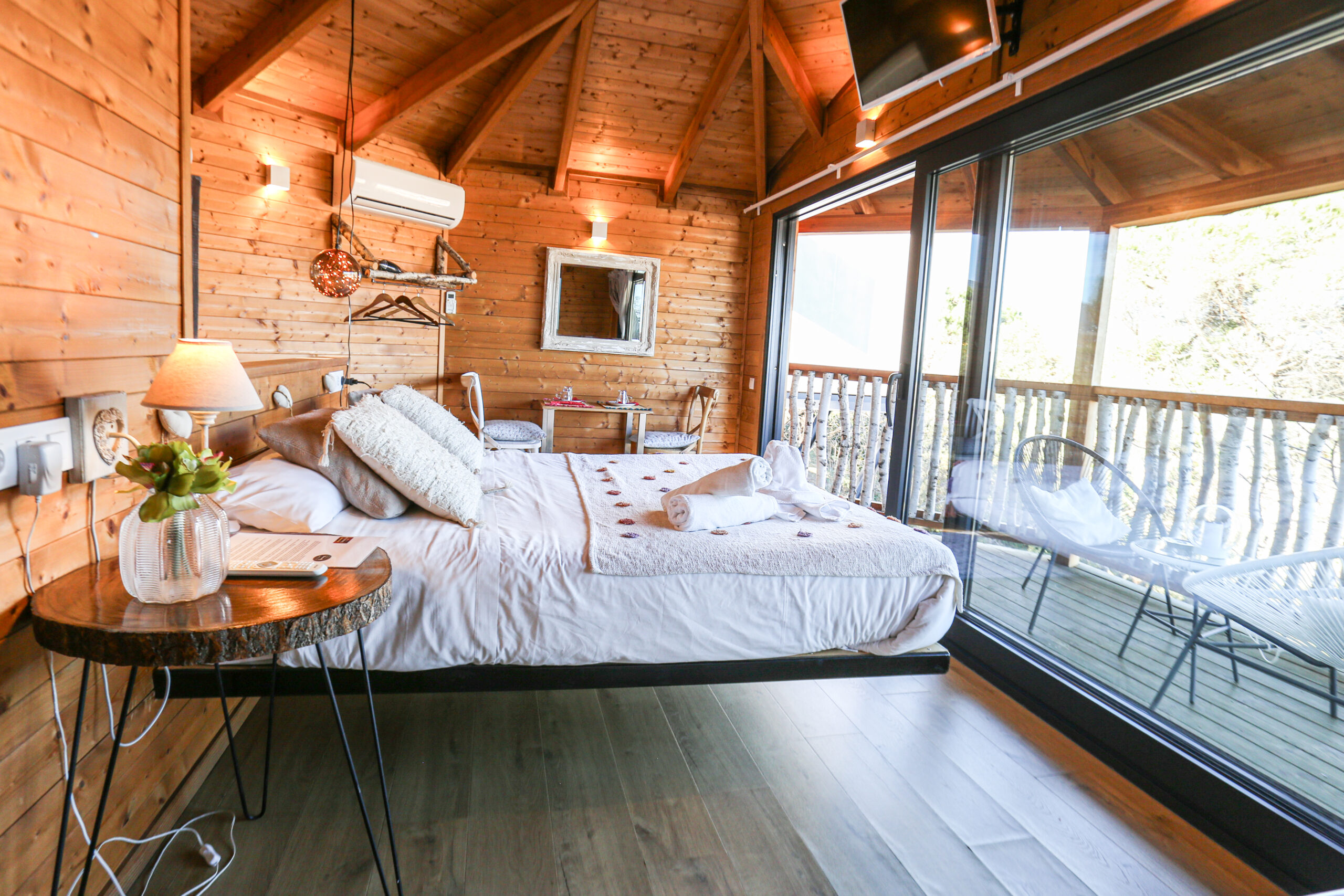 Freedonel Experiential stays Montseny | 2 getaways at the best price | Freedome